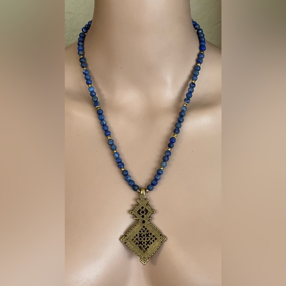 26 inch Lapis Lazuli Gemstone and brass bead necklace NWOT - Picture 11 of 12